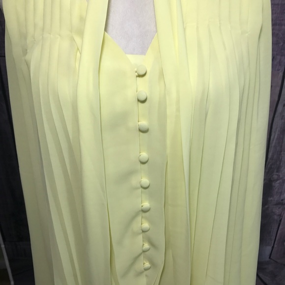 MM Couture Blouse - Picture 8 of 9